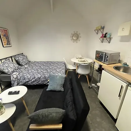 Apartment Modern For 3 People - Metro & Stade De France *