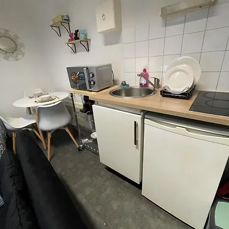 Apartment Modern For 3 People - Metro & Stade De France